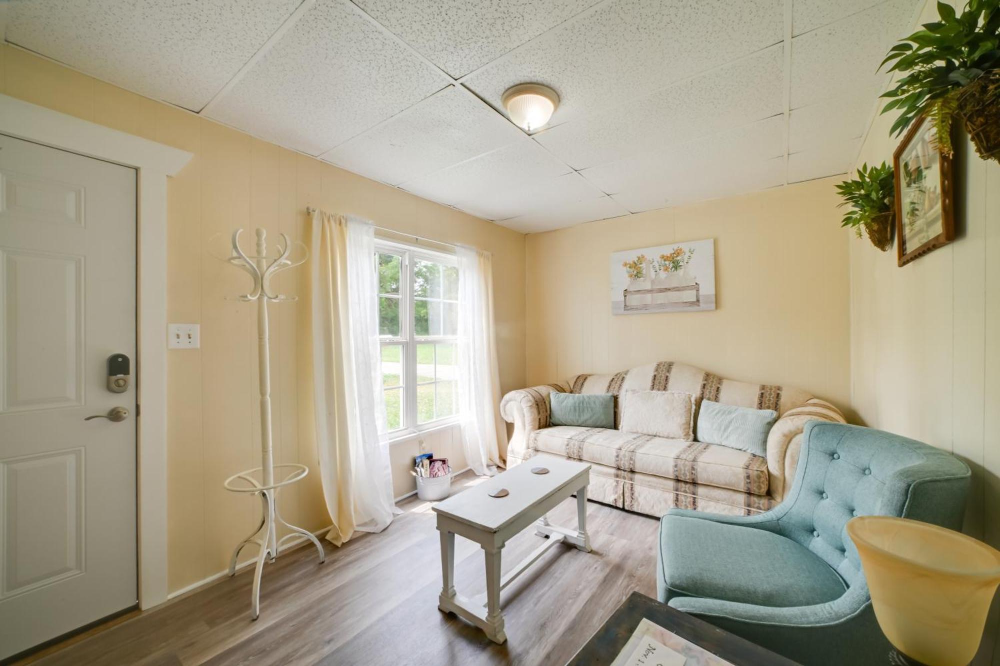 Serene Mcewen Cottage About 2 Mi To Golf Course! Екстериор снимка
